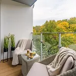 Apartment Fenomen - Premium Park & Sea, Nadmorskie Tarasy Free Parking, Swimming Pool, Sauna And Other! Kolberg