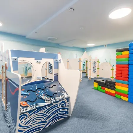 Apartamento Fenomen - Premium Park & Sea, Nadmorskie Tarasy Free Parking, Swimming Pool, Sauna And Other! Kołobrzeg